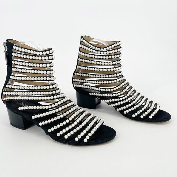 Chanel Pre-Fall 2016 Black Calfskin Pearl Detail Gladiator Sandal size 37 EU - Picture 5 of 16